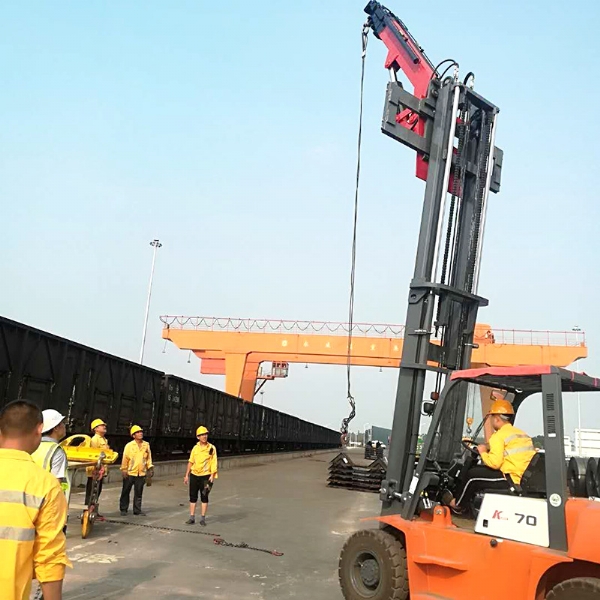 叉車發(fā)動機(jī)不能起動的原因